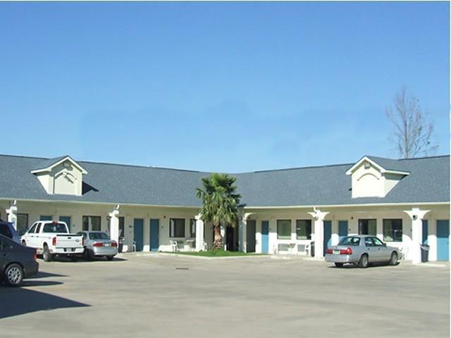 Travelers Inn And Suites ليبرتي المظهر الخارجي الصورة